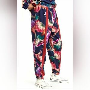 Farm RIO Macaw Joggers